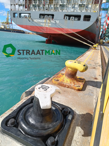 Smart Bollard at Valencia terminal