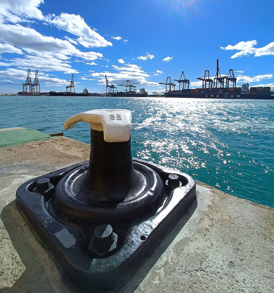 Smart Bollards for MSC Terminal Valencia