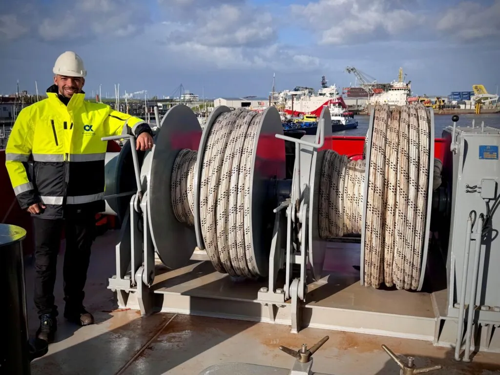 Winches Delivered for EasyMax VI Vessel