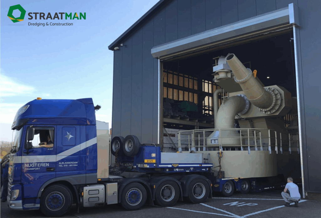 De boegkoppeling, ontworpen door Straatman.